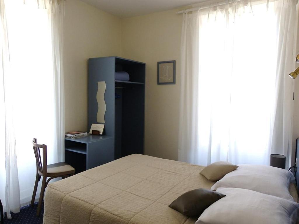 Hotel Kan Avel Saint-Lunaire Bagian luar foto